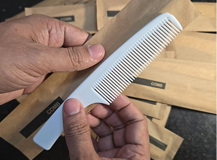 Comb