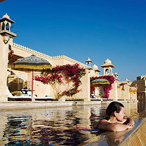 Luxury Resorts & Spas